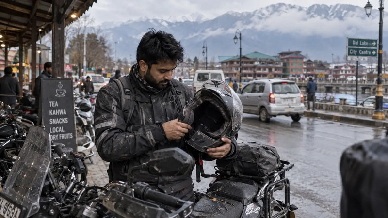 Helmet Cleaner Shrinagar: What Actually Fixes Helmet Smell?