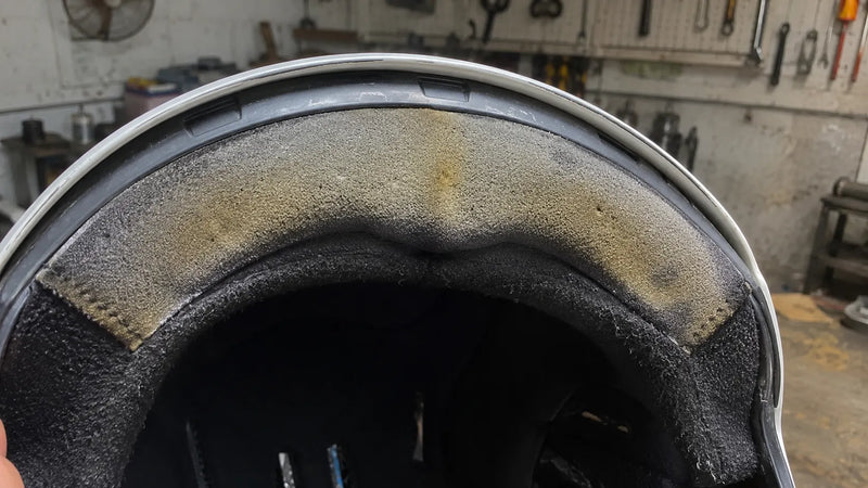 The Bacteria Behind Helmet Odor (And How to Kill It)